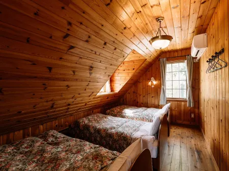 Canadian Village Montreal Отели рядом с достопримечательностью «HAKUBA VALLEY 爺ガ岳スキー場»