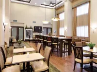 Hampton Inn & Suites Chicago/St. Charles Hotels in Kane County