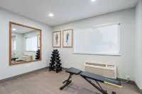 Best Western Lake Oswego Hotel  Suites - Gym