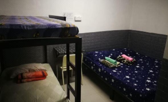 Kemaman Lodge & Cafe - Hostel