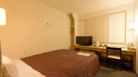 R-Bend Hotel Atsugi Отели рядом с достопримечательностью «Университет Сёин»