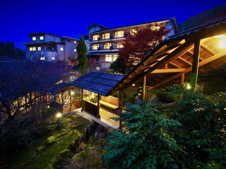 Akame Onsen Hidden Hot Spring Taisenkaku Отели рядом с достопримечательностью «Yukoyuko»