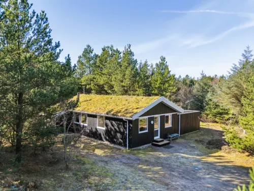 "Eriksine" - 1.9km from the Sea Hotels in Blokhus