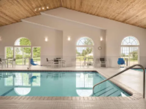 Country Inn & Suites by Radisson, Pella, IA Hotels in Pella