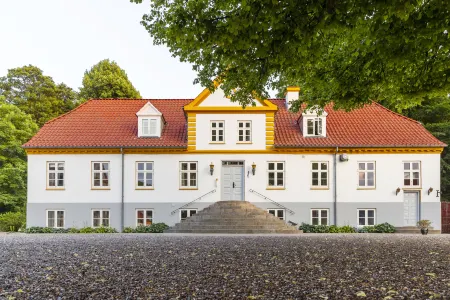 Bramslevgaard Отели в г. Мариагер-фьорд