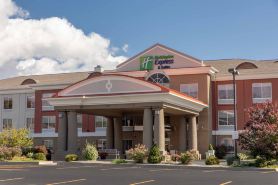 Holiday Inn Express & Suites BINGHAMTON UNIVERSITY-VESTAL by IHG
