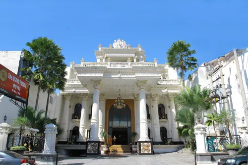 The Grand Palace Hotel Malang - balcony