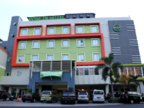 Pose in Solo by Wstay Hotels in Surakarta