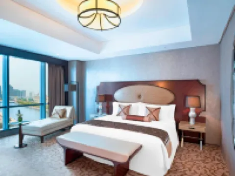 The St.Regis Tianjin Hotele w: Tianjin