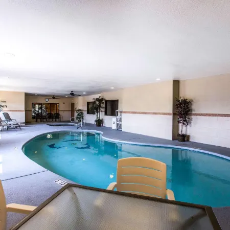 Comfort Inn & Suites