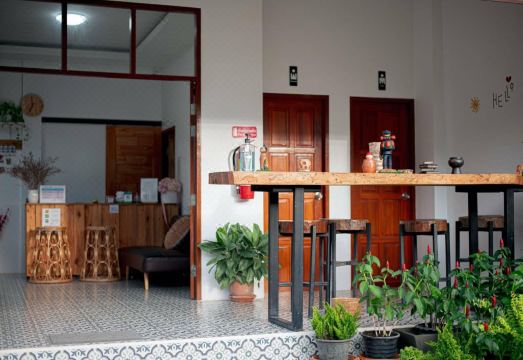 1. 코지 하우스 치..