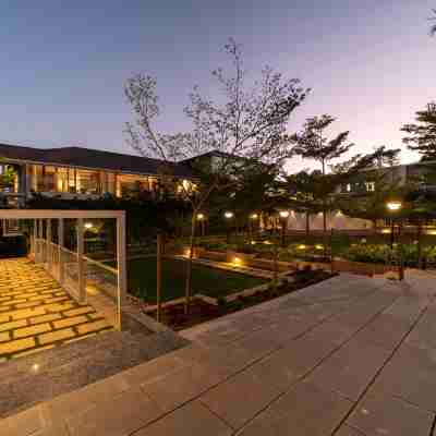 Global Village Luxury Resort Hotel Exterior