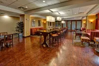 Hampton Inn Galax Hôtels à : Galax