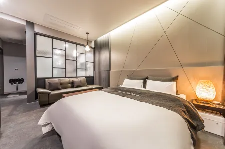 Hwaseong Signal Отели в г. Хвасон