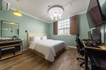 Dangjin Blanc Hotel Отели рядом с достопримечательностью «Sapgyocheon Observatory»