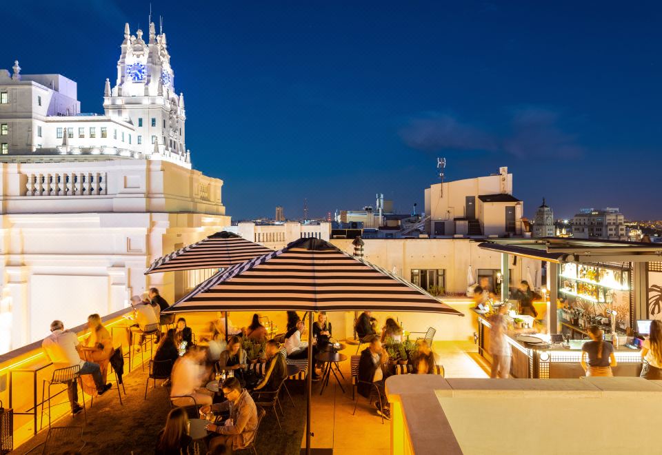 2. 페스타나 CR7..