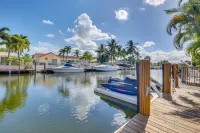 Canal Access & Pool: Lighthouse Point Getaway!