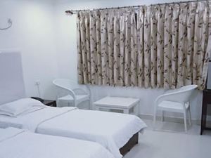 Hotel Grand Arya-Eluru