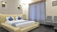 賽米瑞克飯店 Sri Shirdi Saibaba Temple附近的飯店