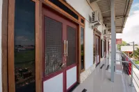 RedDoorz Syariah near Pasar Aceh Shopping Centre - 2 ดาว