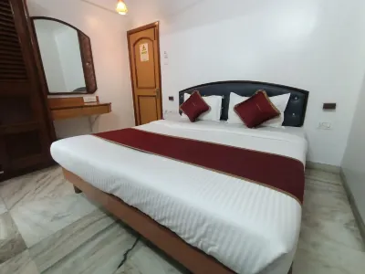 Raja Hotel Hotels near Aparna dairy