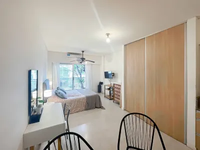 Cozy Studio in Caballito Your Gateway to Buenos Aires Hotels in der Nähe von Liniers railway station