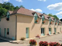 Logis Hotel Auberge de l'Allagnonette Hotels in Auvergne
