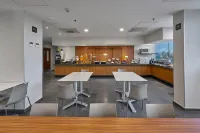 帕拉伊索萬豪城市快捷酒店 - 早餐