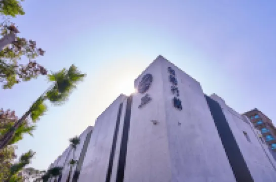 Villa Bon Moment Hotels near Xpark Aquarium