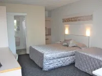 Cronulla Motor Inn Hotels in Caringbah