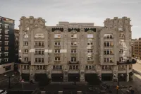 El Môderne Hotel Hotels in der Nähe von Big Joe Cafe