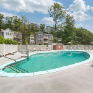 Ogunquit River Inn & Suites