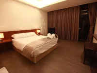 Bai Ji Yi