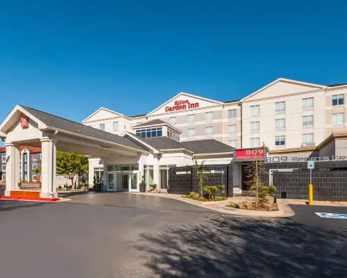 Hilton Garden Inn Oklahoma City Midtown Hotels near Shepherd Mall