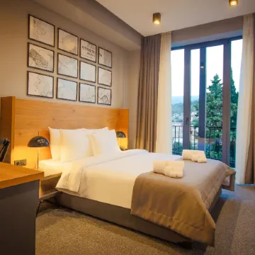 Hotel Tuta Отели рядом с достопримечательностью «Jumah Mosque»