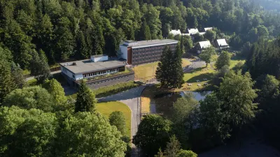 Hotel Schwarzbachtal Hideaway Отели в г. 
