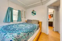 Cabana Sol Cabin 4 Mi to Garner State Park - Pet friendly