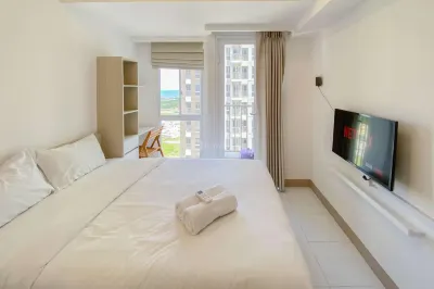 Studio Cozy Tokyo Riverside Pik 2 by Travelio Các khách sạn ở East Kosambi