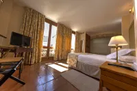 Hotel Puerta de la Luna Hotels in Baeza