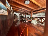 Rattana Guesthouse - 2-Star
