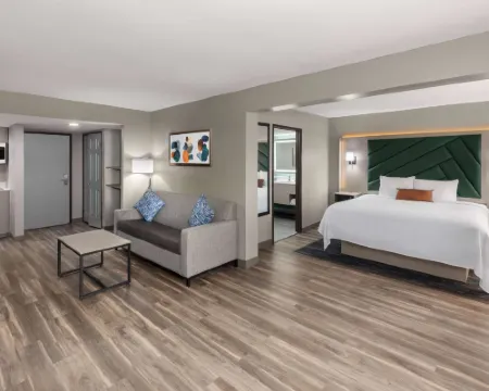 Wingate by Wyndham Sulphur Near Lake Charles Hotels in Sulphur