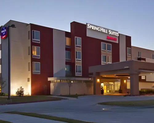 SpringHill Suites Oklahoma City Moore Hotéis em Moore