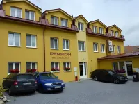 No 28 Rooms & Apartments Hotels in Čáslav