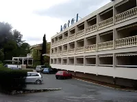 Logis Hotel le Col de l'Ange Các khách sạn ở Les Arcs