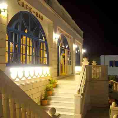 Parthenon Hotel Exterior