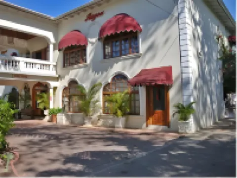 Rayon Hotel Hotels in Negril