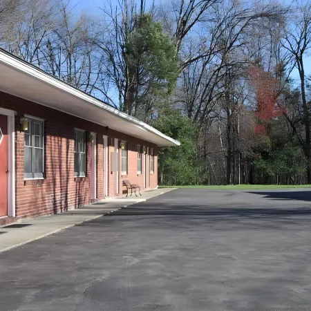 Cadet Motel