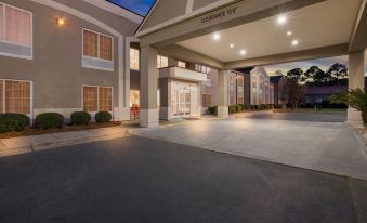 Red Roof Inn & Suites Albany, GA