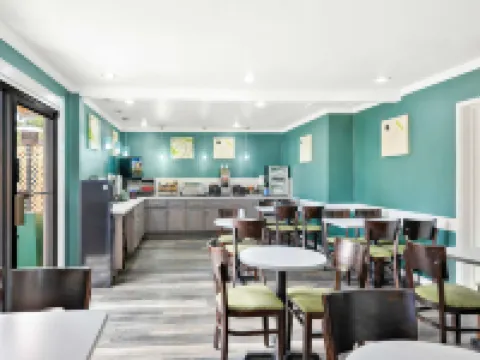 Best Western Park Crest Inn Hotels in Monterey