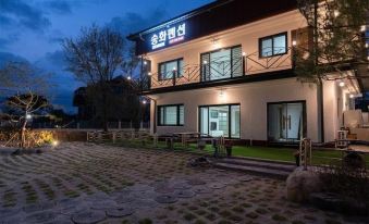 Gyeongju Songhwa Pension